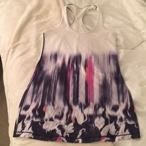 Lululemon tank top